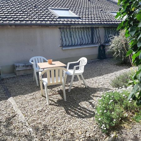 Troyes Maison Partagee Eksteriør billede