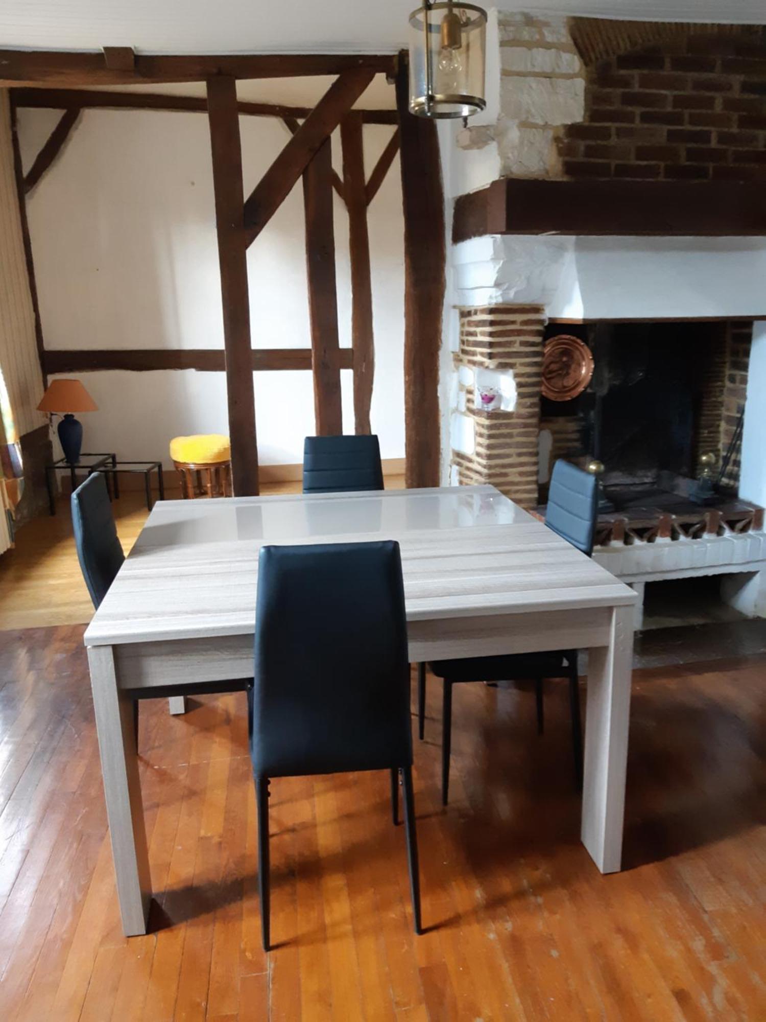 Troyes Maison Partagee Eksteriør billede