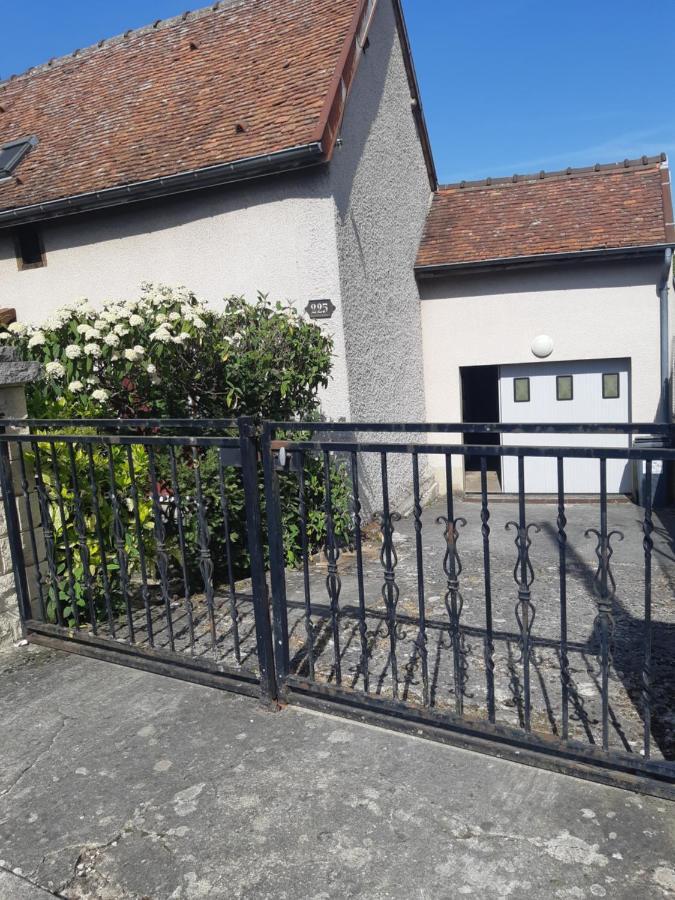 Troyes Maison Partagee Eksteriør billede